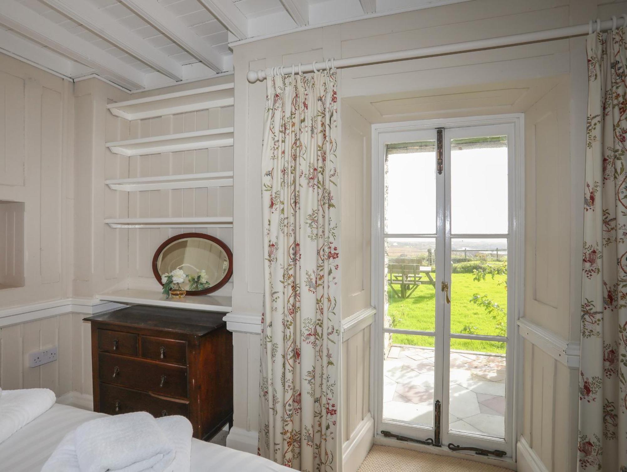 Plas Rhoscolyn Extérieur photo