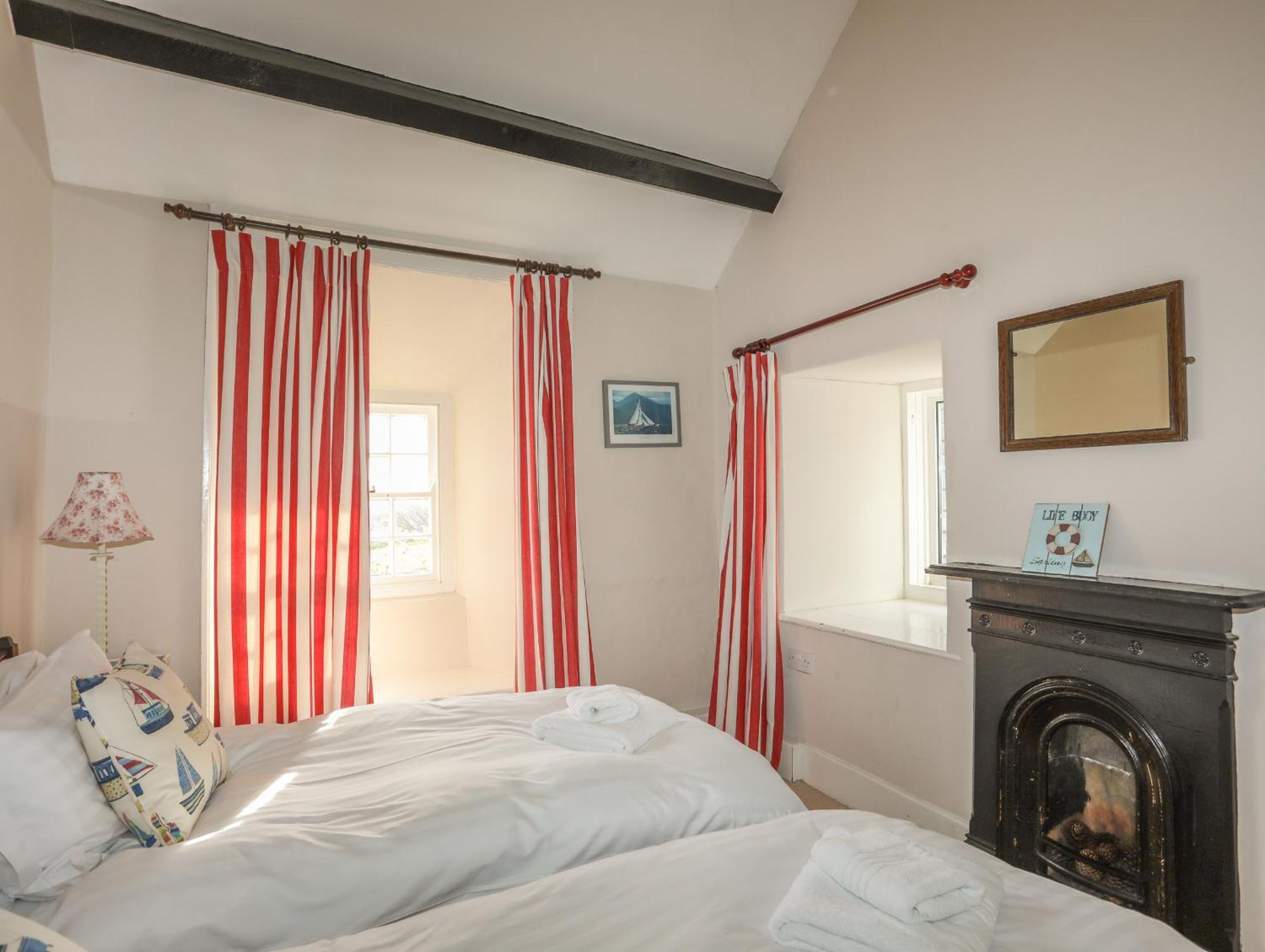 Plas Rhoscolyn Extérieur photo